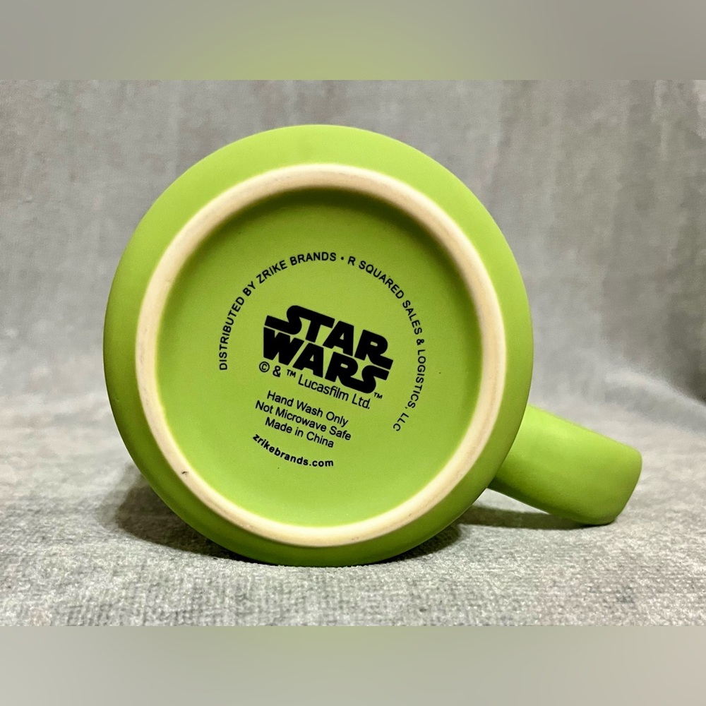 Star Wars “May The 4th Be With You” 16 Oz Yoda Green Mug - Picture 3 of 9